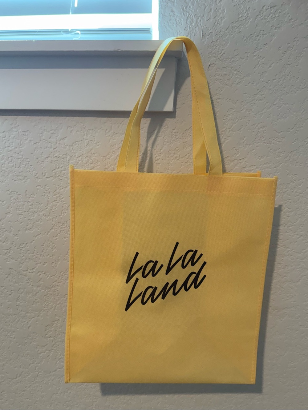 NWOT | La La Land Yellow Reusable Tote Bag | Large Shopping Tote || 🛍️💛🌼🪽